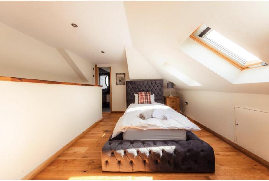 Luxury Cottage With Stunning Views Near Fairy Pools - School House 3 Carbost  Buitenkant foto