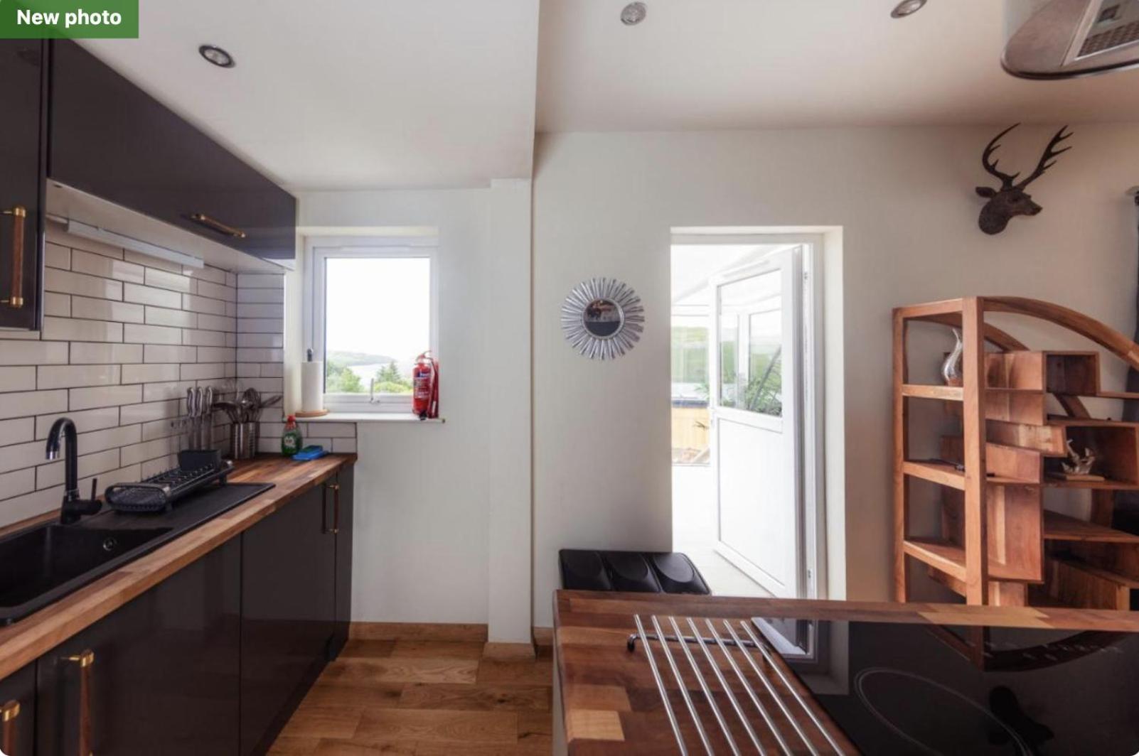 Luxury Cottage With Stunning Views Near Fairy Pools - School House 3 Carbost  Buitenkant foto