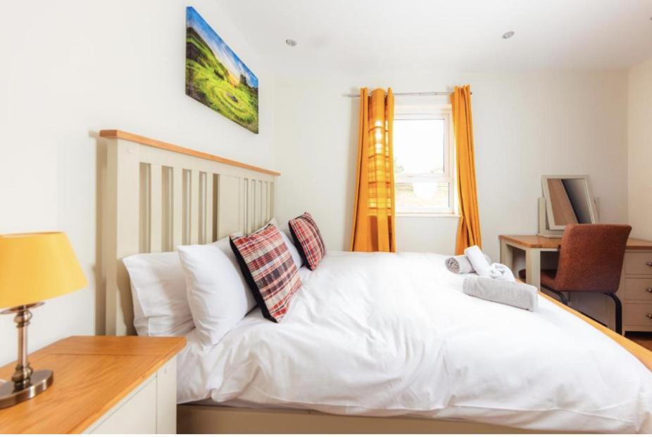 Luxury Cottage With Stunning Views Near Fairy Pools - School House 3 Carbost  Buitenkant foto