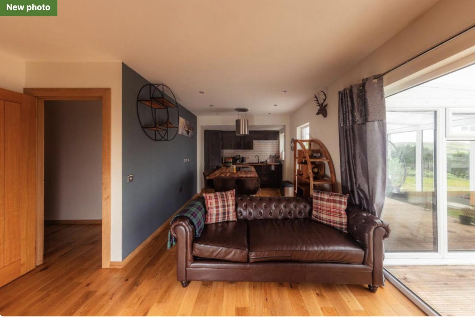 Luxury Cottage With Stunning Views Near Fairy Pools - School House 3 Carbost  Buitenkant foto